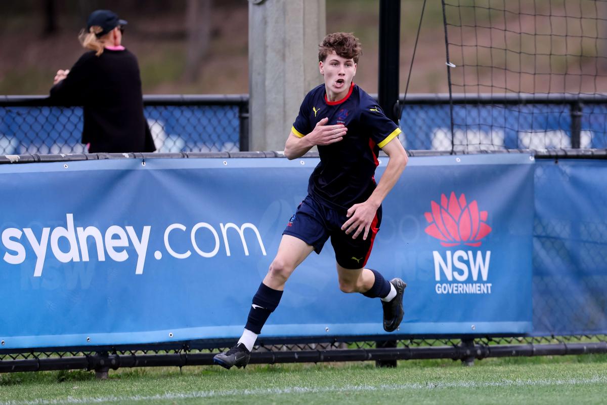 Damian Briggs / Football Australia